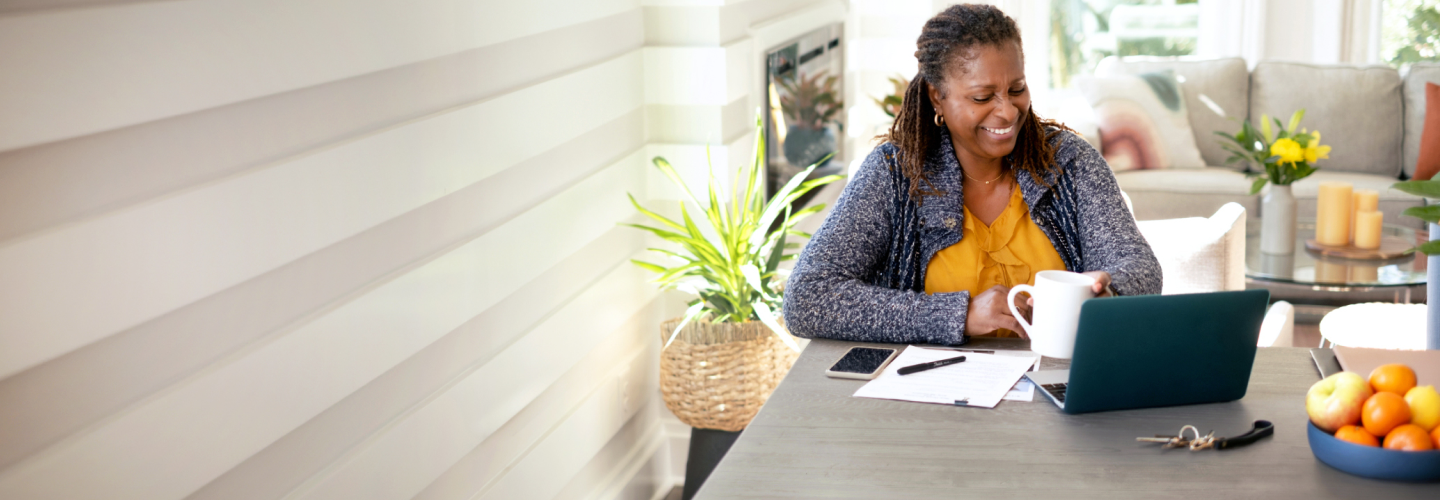 woman on laptop